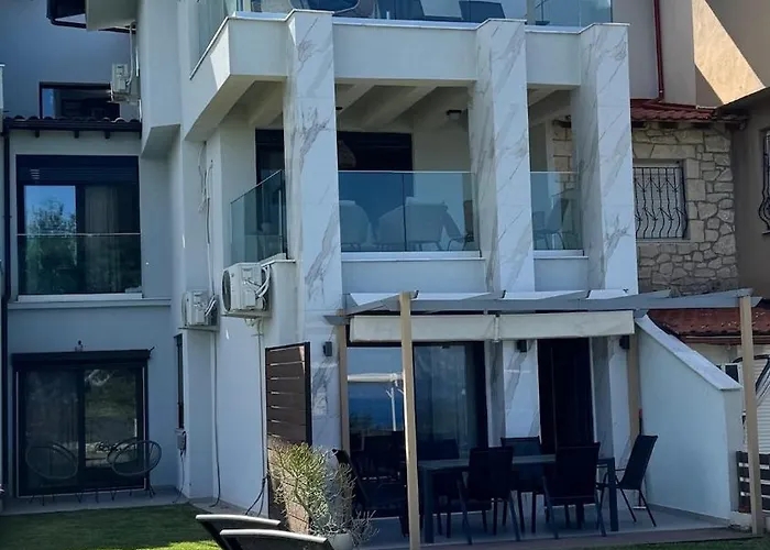 Three By Halkidiki 别墅